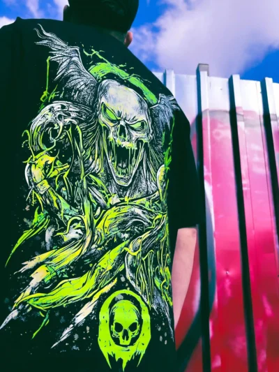 Radioactive - Oversized T-shirt
